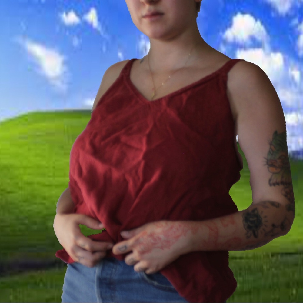 Red linen tank